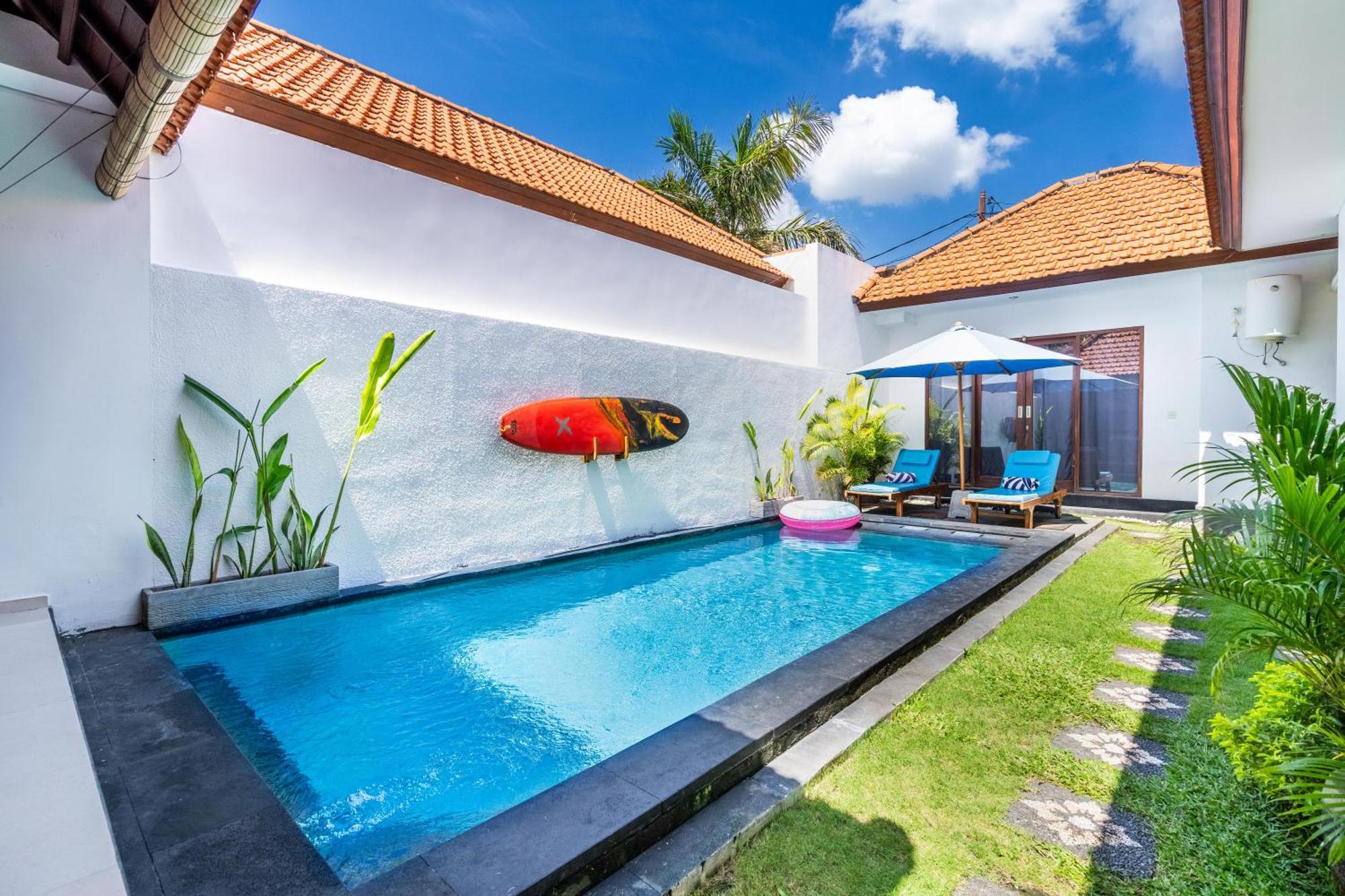 4-Bedroom Pool Villa Near Seminyak Center Buitenkant foto