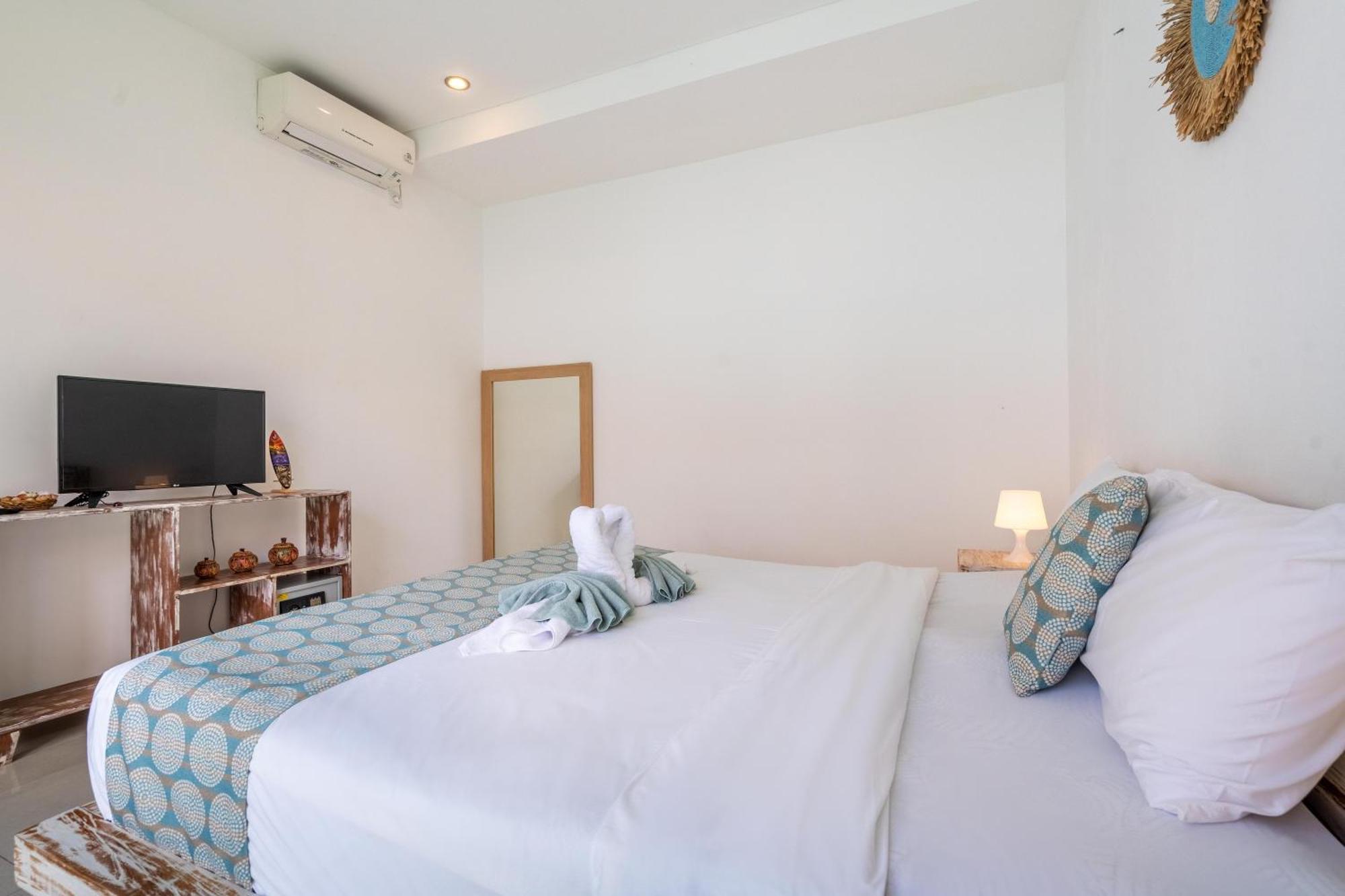 4-Bedroom Pool Villa Near Seminyak Center Buitenkant foto